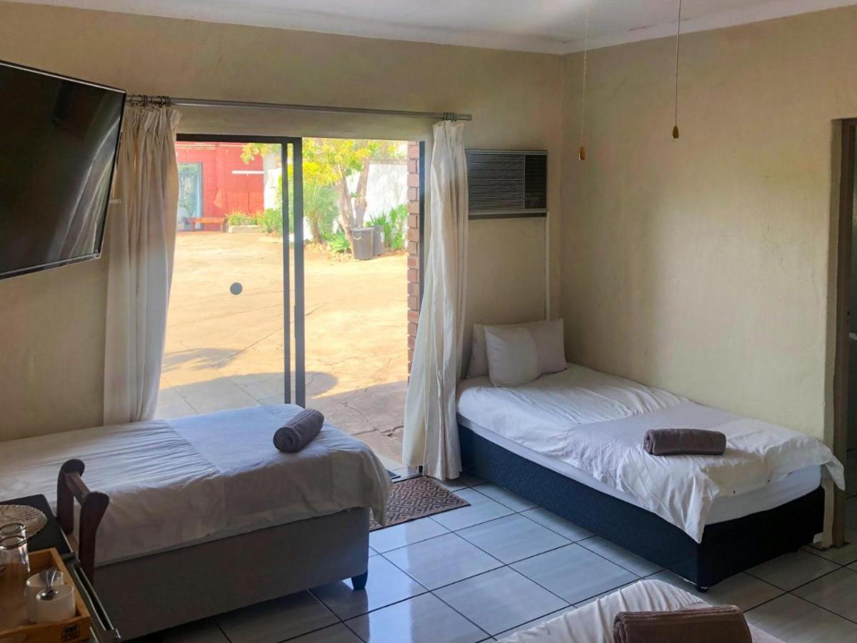 Jozini Guesthouse Room photo